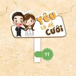 Hastag cầm tay 11