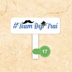 Hastag cầm tay 17